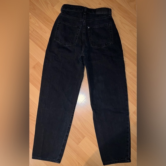 Ardene Jeans mom in black size 2 - Picture 4 of 4